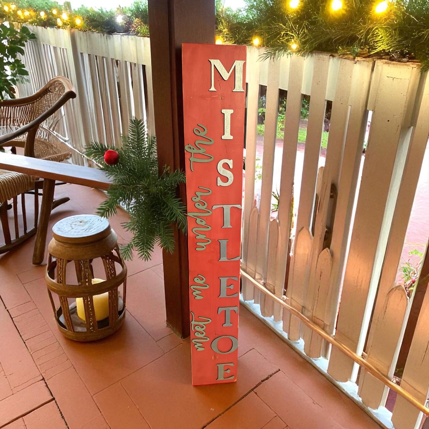 Meet me under the mistletoe set