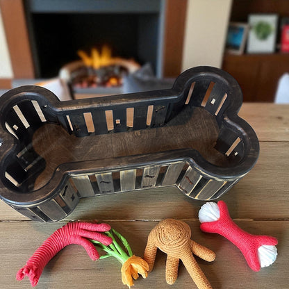 🎁 The perfect gift for pet parents – handcrafted toy boxes shaped like a bone or paw, both practical and irresistibly cute.