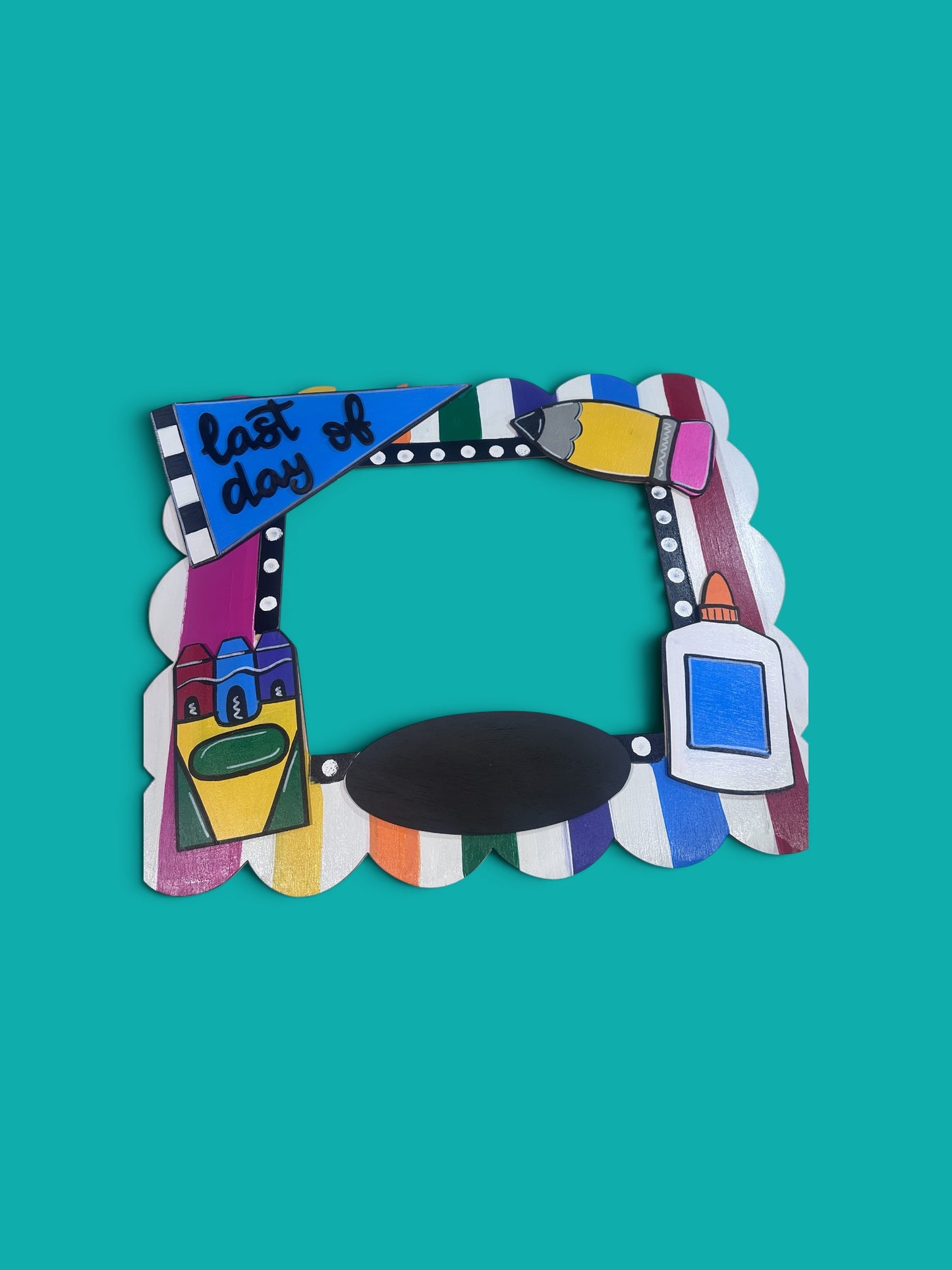 First Day & Last Day of School Photo Prop Sign | Interchangeable Flags & Chalkboard
